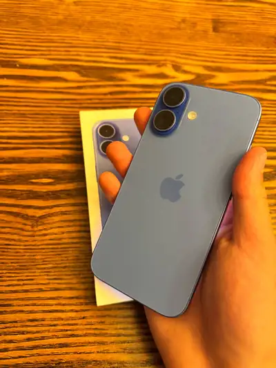  iPhone 16 128gb fully unlocked , View more
