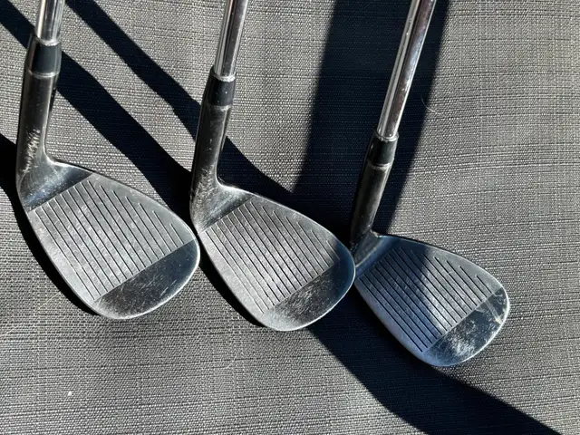 AS golf wedges LH in Golf in Chatham-Kent - Image 3