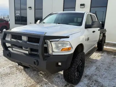 Crew cab 4x4 261 000km Deleted Cummins Bullydog 3 stage chip Custom bumper and deck with flip over g...