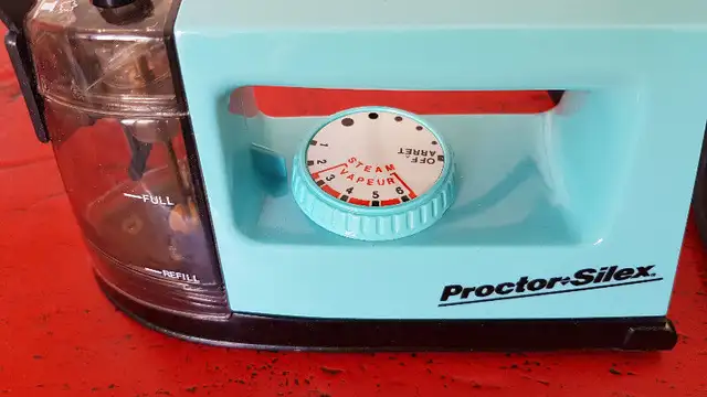 Proctor Silex Travel Iron524415533959106563