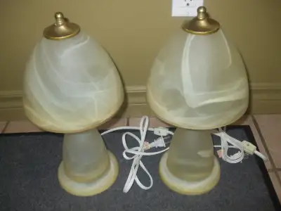Vintage paire de lampes Murano, View more