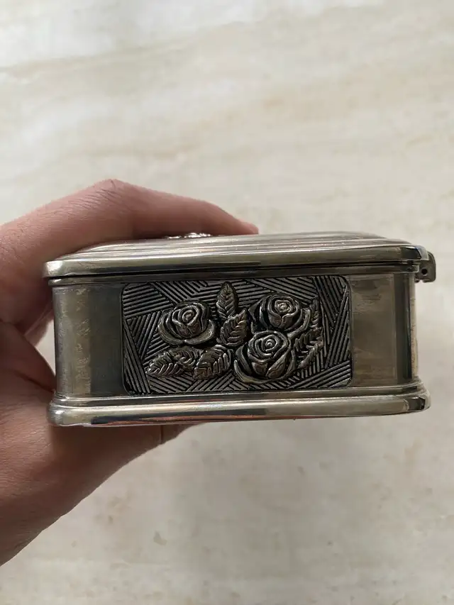 Vintage Silver Jewelry + Heavy Silver Plated Box in Jewellery & Watches in City of Toronto - Image 5