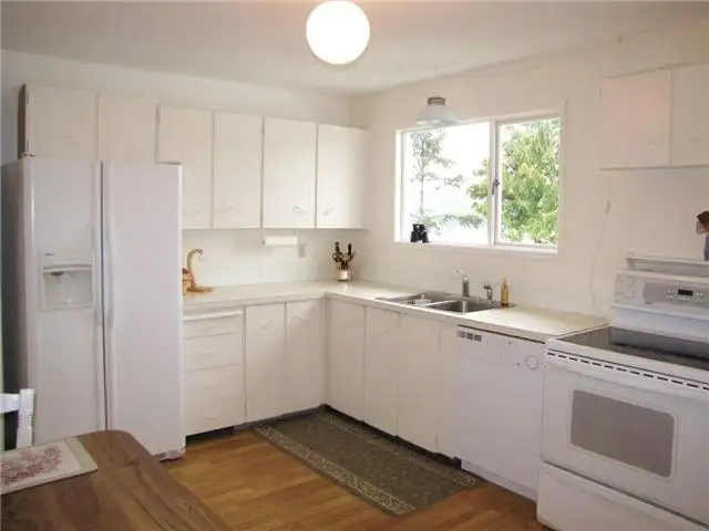 3 Bedroom Upper Floor Unit with Beautiful Ocean Views in Long Term Rentals in Prince Rupert - Image 6