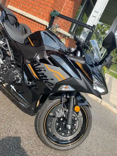 2020 Kawasaki Ninja 400 ABS * Only 238 km * Always garage kept * Battery maintained on a charger whi...