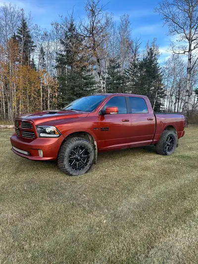 2017 RAM 1500 SPORT 176,xxxkm (I am the original owner) -truck has had colour match rock guard on th...