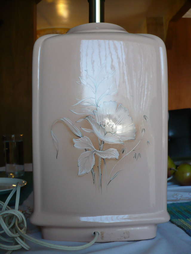 Square Table lamp/Lampe de table/Vintage in Indoor Lighting & Fans in Laval / North Shore - Image 6