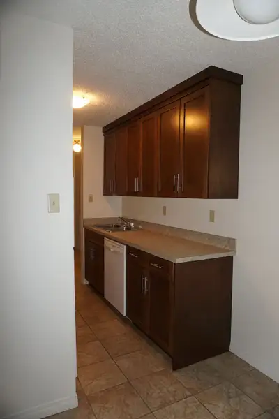 Innercity 1 bed and bath apartment for rent