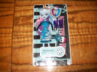 Monster High Doll  2 Sets New In Box FASHION PACK Outfi Accessor
