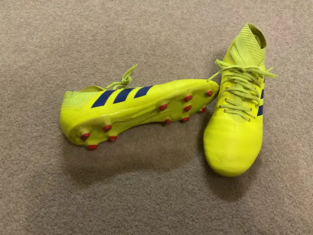 Kids and Adults Soccer Shoes - Kanata in Soccer in Ottawa - Image 3