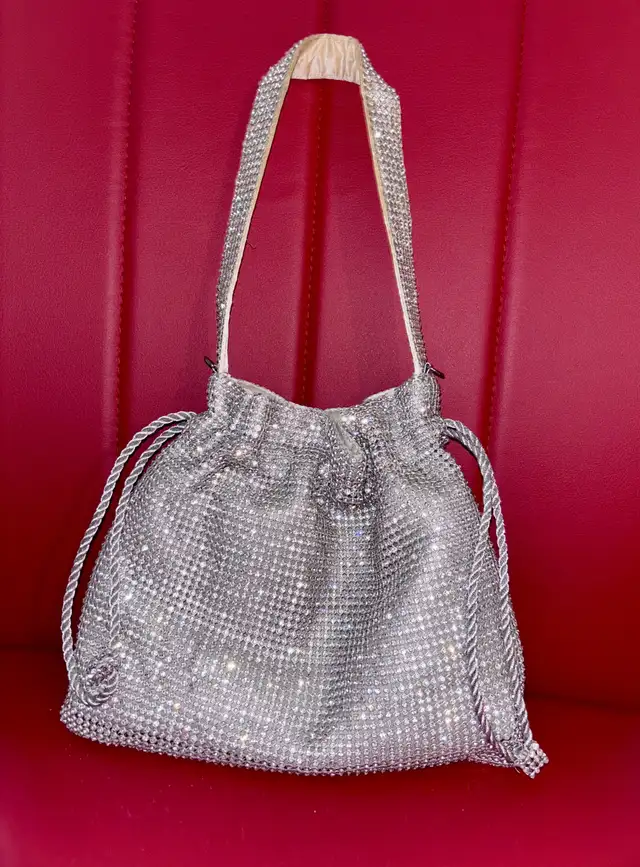 Robe de bal in Women's - Dresses & Skirts in Drummondville - Image 4