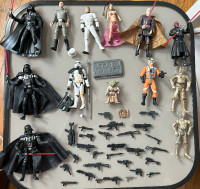 STAR WARS LOT OF 13 RARE LOOSE FIGURES AND SEVERAL WEAPONS