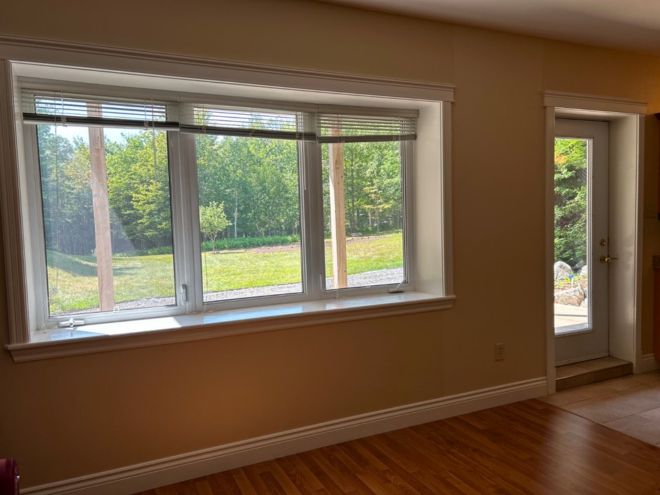 Large All Inclusive 1 Bedroom Quispamsis 3