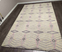 5' x 8' Area Rug