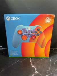 *NEW* XBOX TUNE SQUAD CONTROLLER City of Toronto Toronto (GTA) Preview