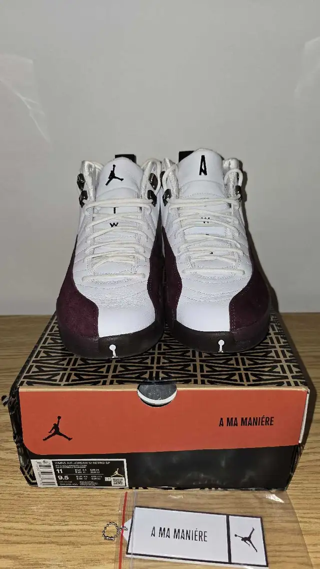 Jordan 12 A Ma Maniére - Size 9.5M/11W  in Men's Shoes in City of Toronto - Image 2