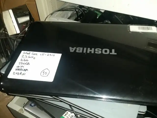 toshiba l750 i5 2410 4g 500g win10 pro wifi webcam dvdrw - many in Other in City of Montréal - Image 2