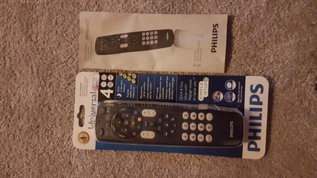 Philips Universal Remote Control SRP4004/27 in General Electronics in City of Toronto