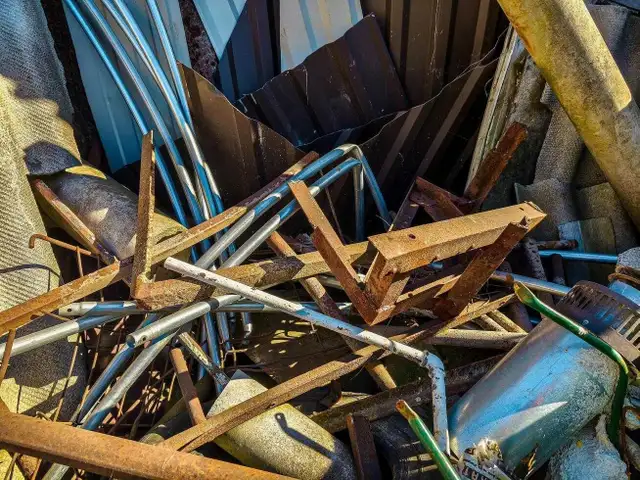 Junk Removal 438-529-777864840296734722122