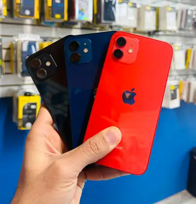 iPhone 12 64gb ($300 Each) (Store Warranty), View more