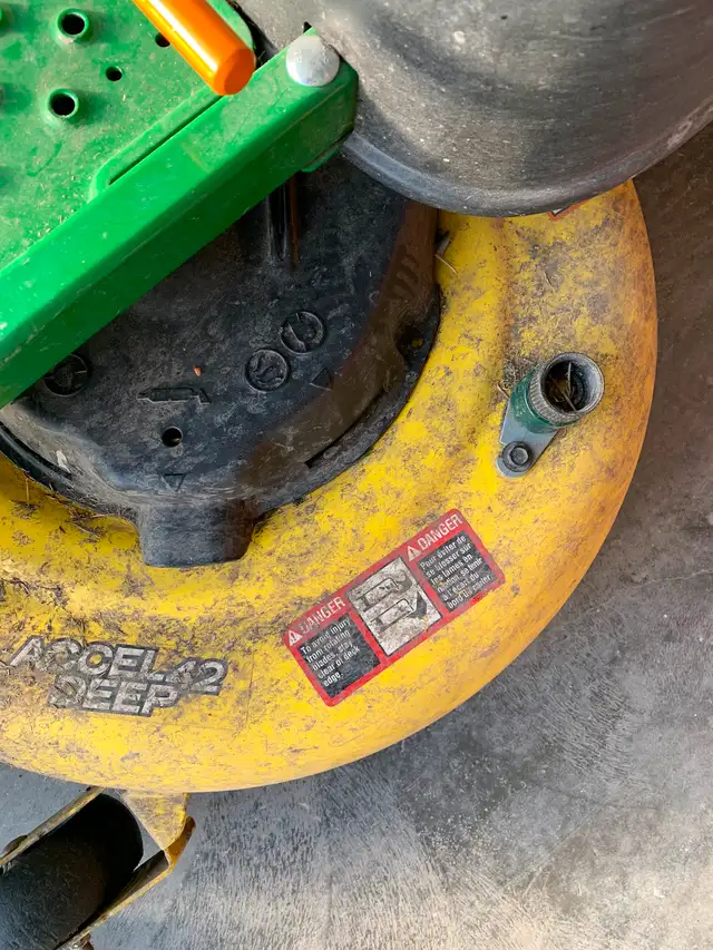 JD lawnmower easy stear63347537965057121