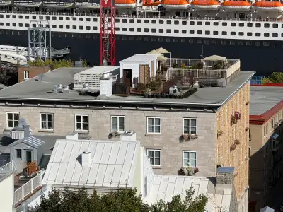 4 1/2 au coeur du Vieux Quebec, à proximité de tout. Location au mois Meublé, bien équipé et incluan...