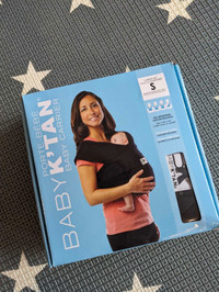 Baby Ktan Baby Carrier Wrap in Black size small 