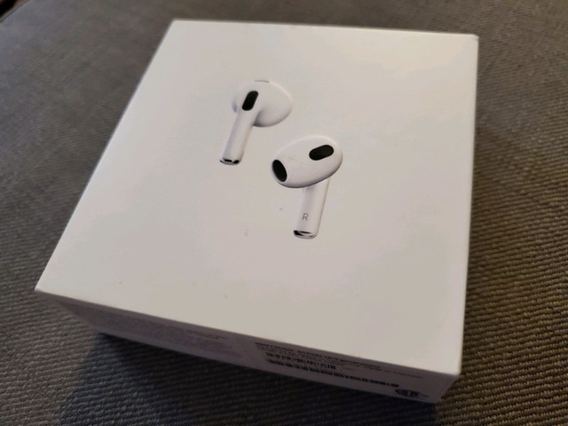 Genuine Airpods 3rd generation   BOX    and packaging only in Headphones in City of Toronto