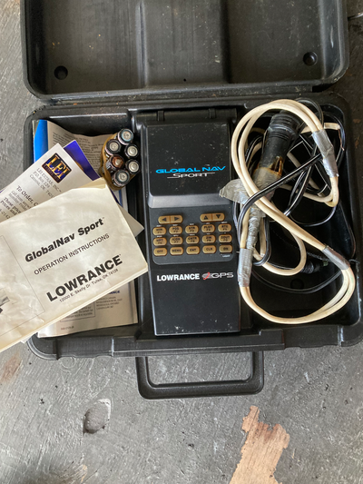 Lowrance sport gps, older model, hardly used. Nanoose Bay area. $40