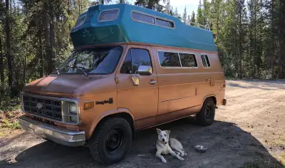 I am selling my beloved Van „Goldie”. I purchased this 1980 Chevy Van in spring 2024 and put a ton o...