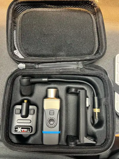  Xvive U8 – Wireless System for Acoustic Guitar , View more