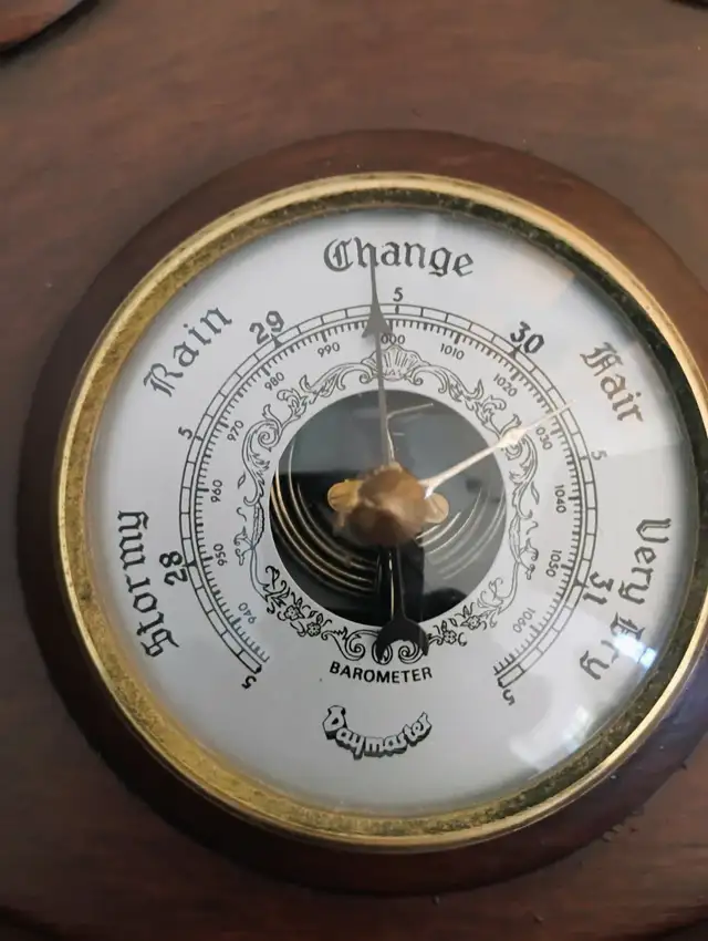 Vintage Nautical Ship's Wheel Weather Station, Shediac NB in Other in Moncton - Image 4