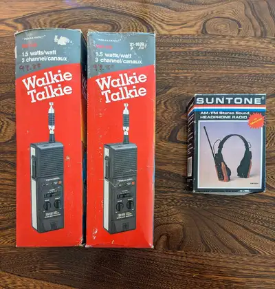 New Vintage Radios and Headphones, View more