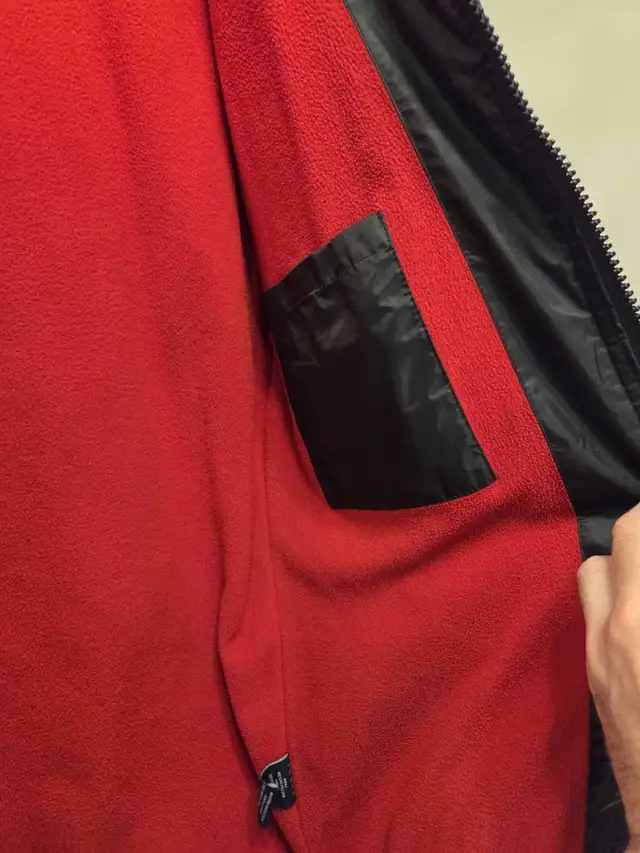 THRE3 Puffer Jacket in Men's in Laval / North Shore - Image 6