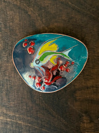 Vintage Hand Painted Enamel Pin f. Goldfish