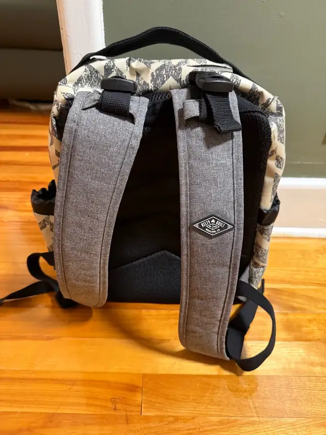 Kelly Boulder diaper bag in Bathing & Changing in Ottawa - Image 3