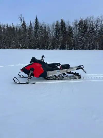 Selling my 2016 Polaris Pro rmk 800 163 It has front and rear bumpers Brand new Composit 2.6” track...