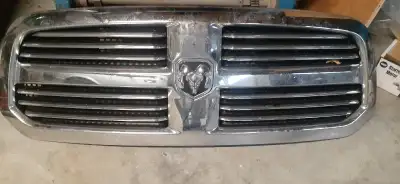dodge ram grille.. belived to be off 2018 . used , pretty decent shape, nothing seems broken