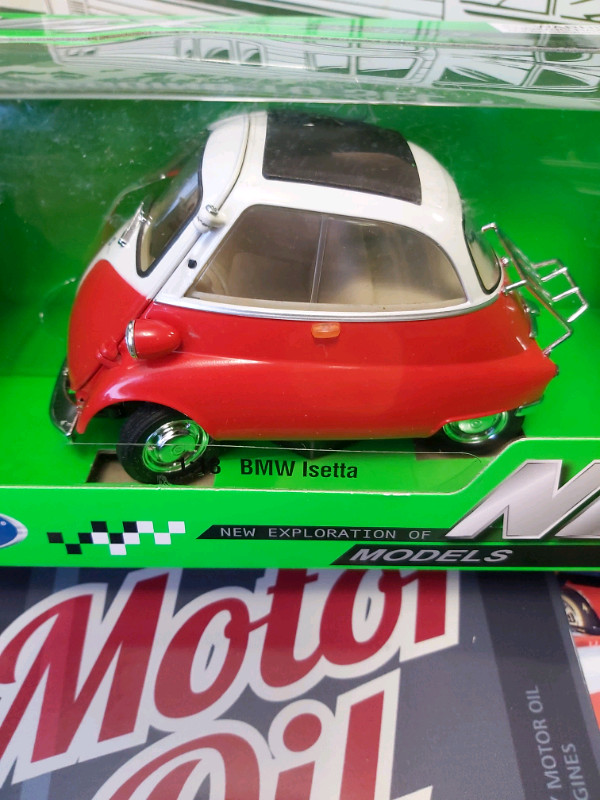 Diecast Cars &Trucks 1:18th Scale 
Isetta  in Toys & Games in Hamilton - Image 2