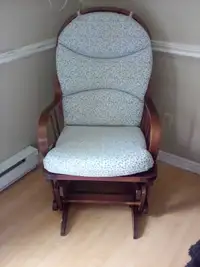 Wooden glider chair
