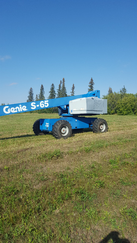 2000 genie s65 manlift boomlift in Heavy Equipment in Nipawin - Image 2
