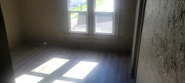 WELLAND UPSCALE ONEBEDROOM APT543429484380180483