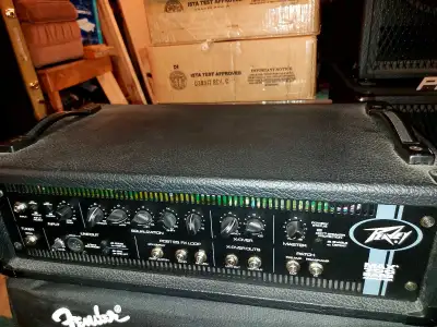 Peavey max 700 head,810 TVX cab and 115 BVX cab usa made, View more