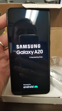 Samsung Galaxy A20,32GB,Original, Unlocked,13Mpix.Boite!!