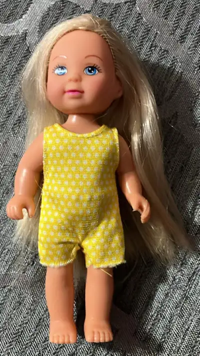 Simba Brand Blond Doll - 4 Inches, View more
