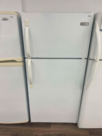 Refrigerateur Frigidaire blanc remis a neuf #15147