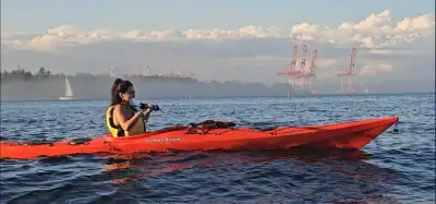 These touring kayaks are very rare to find on Kijiji or FB Marketplace. Stored indoors. In very good...