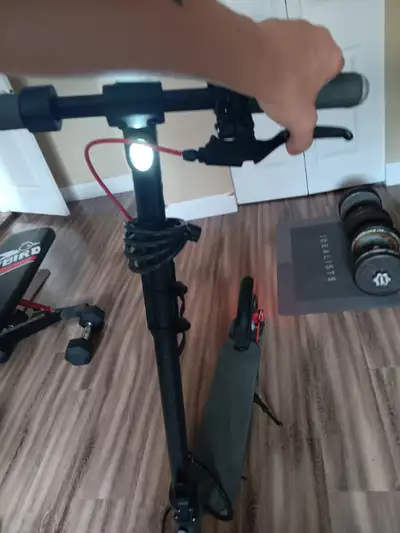5th Wheel V30 PRO E Scooter, View more
