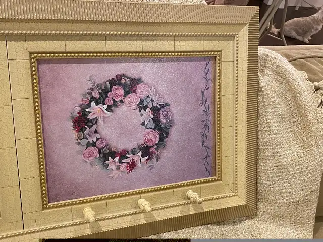 Reduced-Entryway Mirror and Painted Canvas artwork in Home Décor & Accents in Ottawa - Image 6