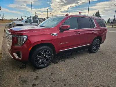Has all denali option beautiful vehicle very nice color only reason I'm selling is I'm upgrading to...