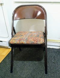 Folding chair - like new condition